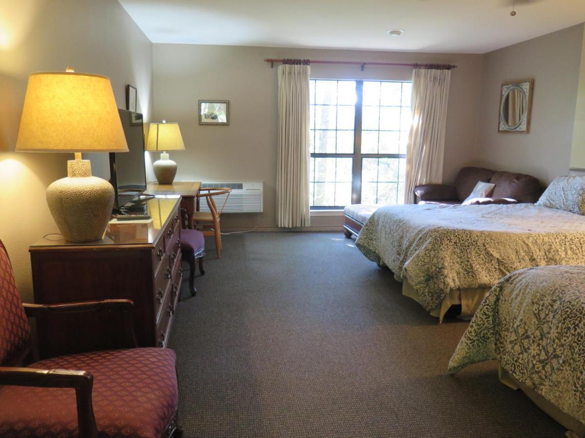 Wimberley Inn & Bar Εξωτερικό φωτογραφία