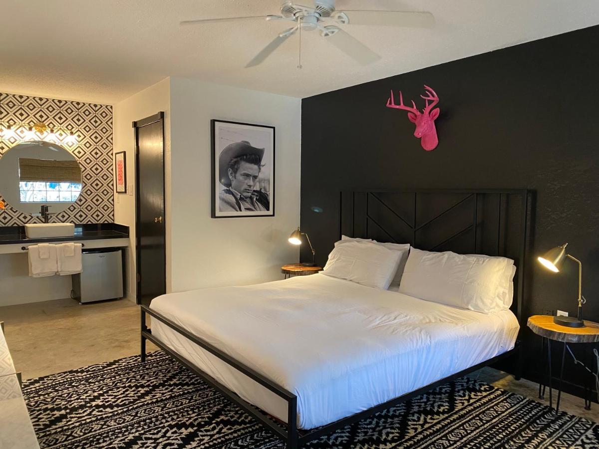 Wimberley Inn & Bar Εξωτερικό φωτογραφία